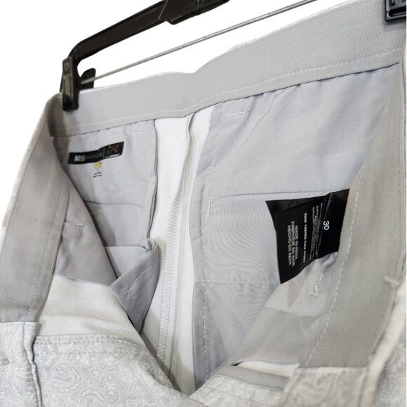 Greg Norman ML75 Microlux Men's Stretch Golf Shorts Gray Pattern Size 30 - Picture 3 of 4